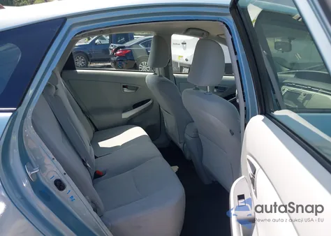 2013 Toyota Prius Three из США, поврежденный, VIN JTDKN3DU3D1728341